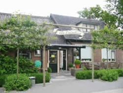 foto ingang Lindenhorst.jpg