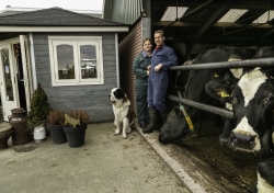 foto Johan en ik lokale producten.jpg
